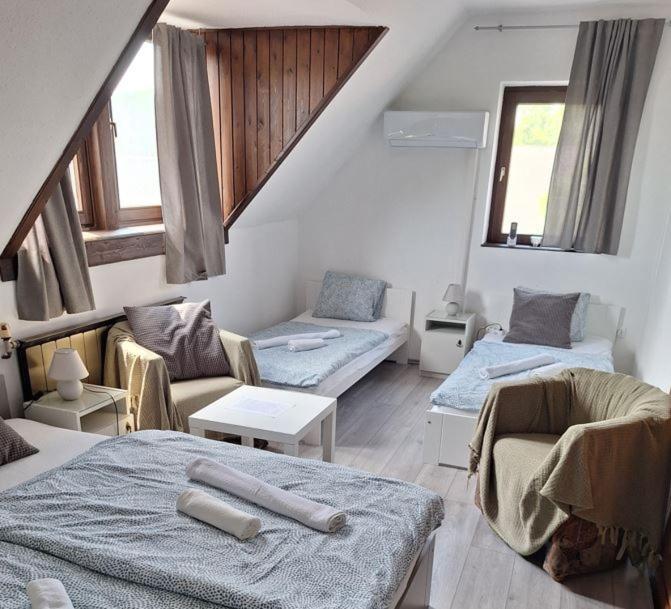 Aniiza Apartman Orvenyes Zewnętrze zdjęcie