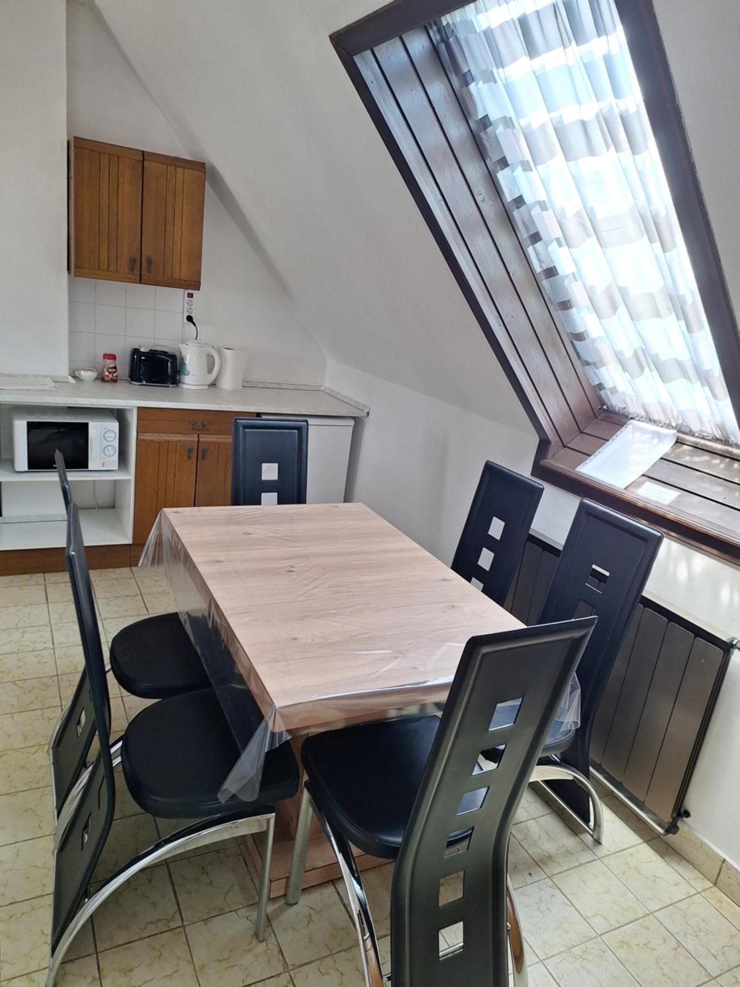 Aniiza Apartman Orvenyes Zewnętrze zdjęcie